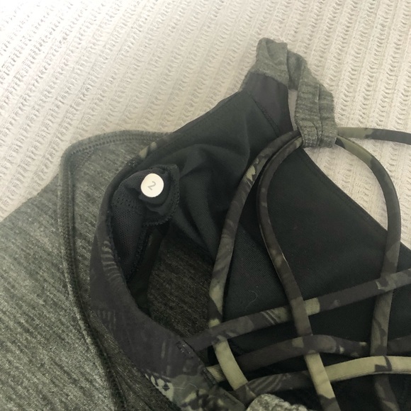 Lululemon tank with attached sports bra - Picture 3 of 4